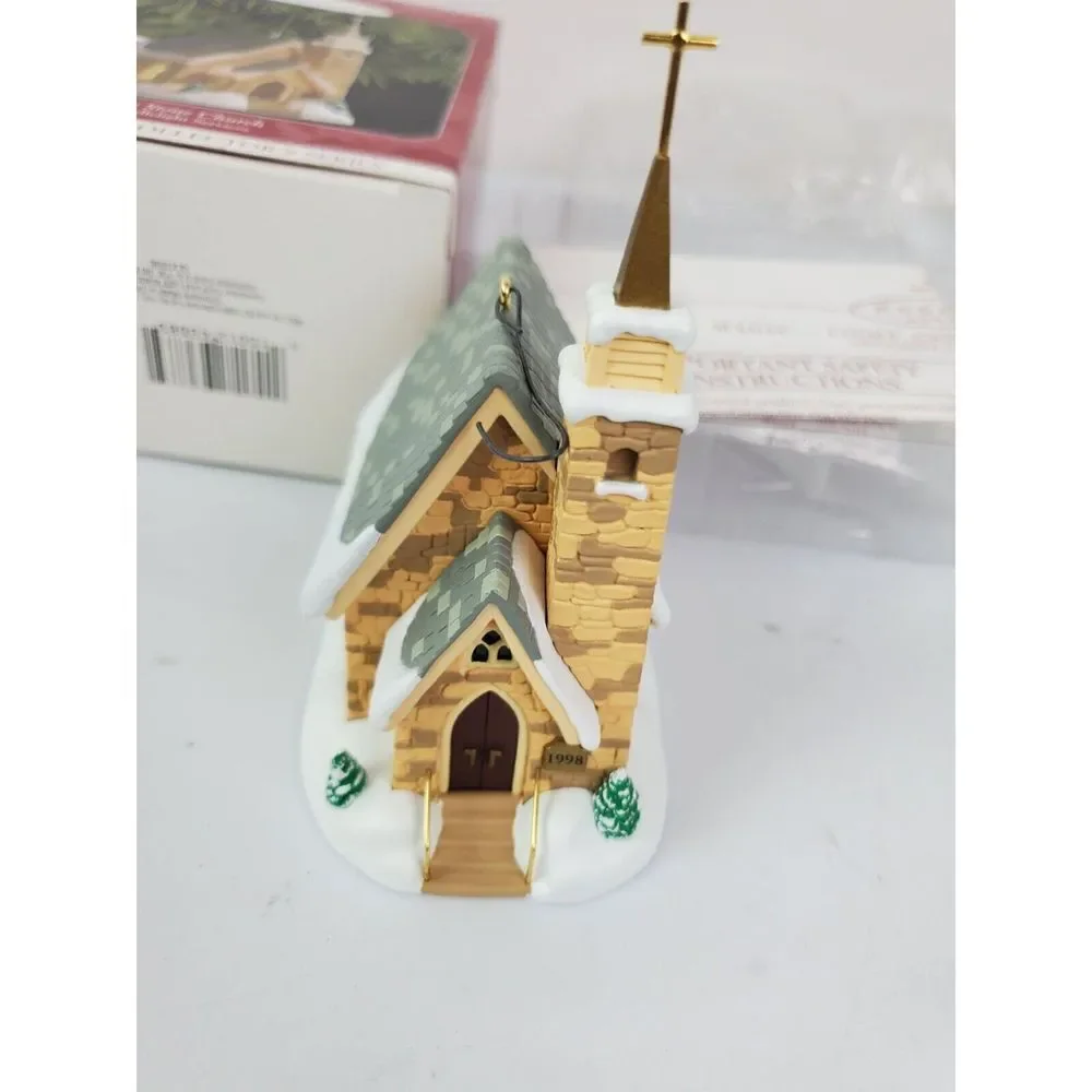 Hallmark Keepsake‎ Ornament The Stone Church Candlelight Services